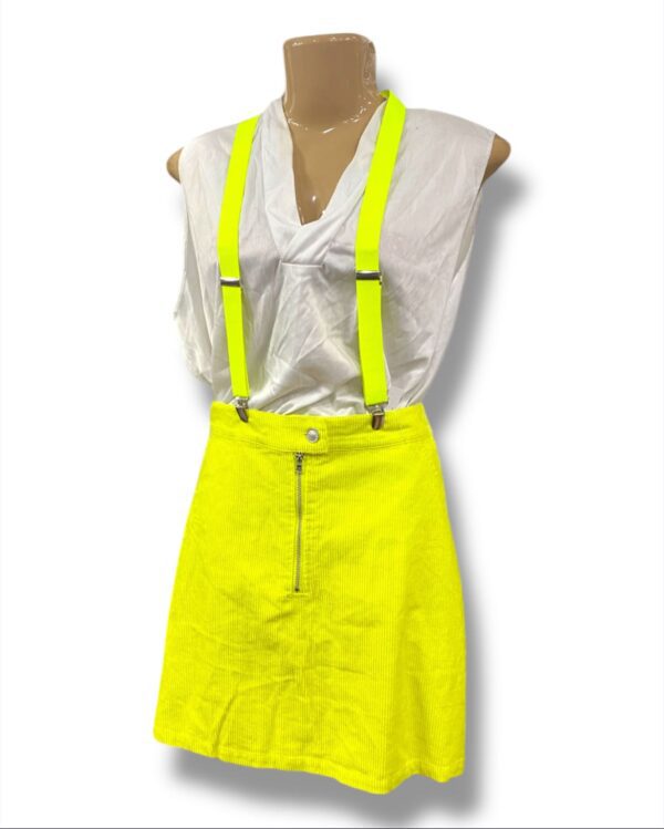 ENTERITO CORTO Y BLUSA