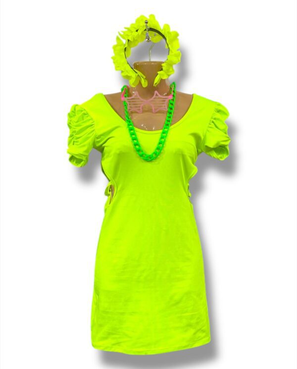VESTIDO FLUOR Y COLLAR