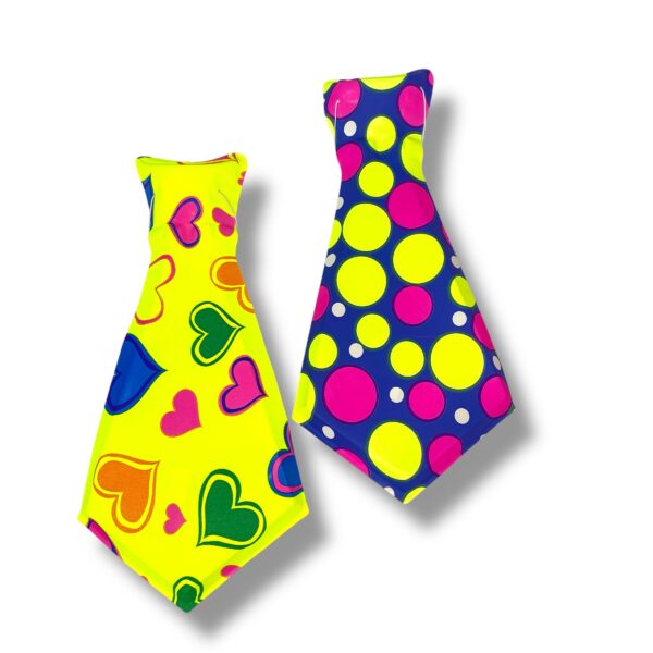 CORBATA CORTA CON DISEÑO