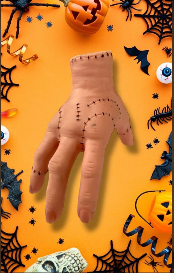 HALLOWEEN MANO MERLINA