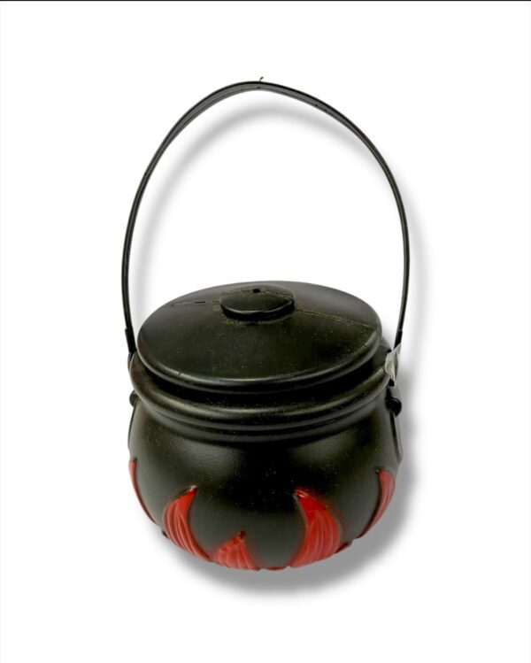 OLLA CON TAPA BRUJITA