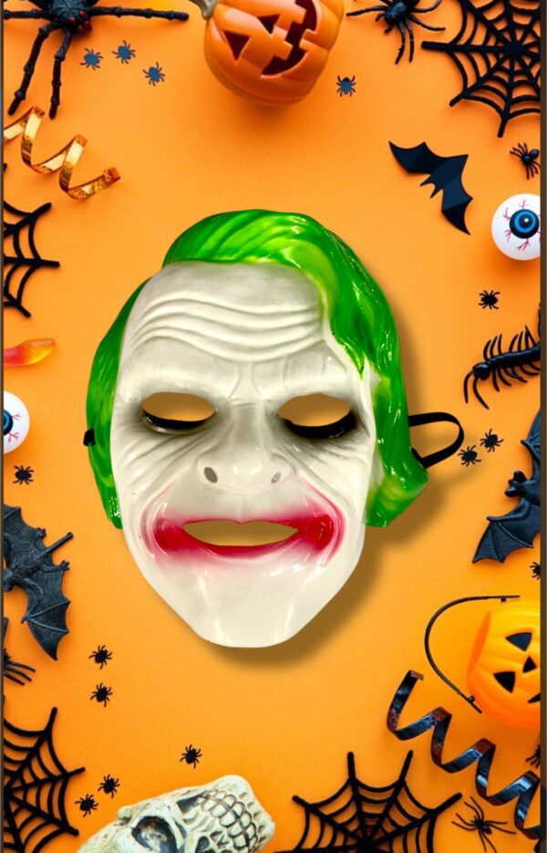 HALLOWEEN MASCARA WATSON