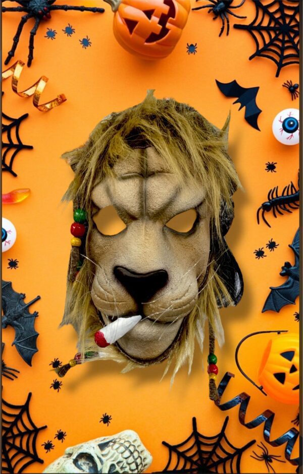 HALLOWEEN CABEZA LEON FUMANDO
