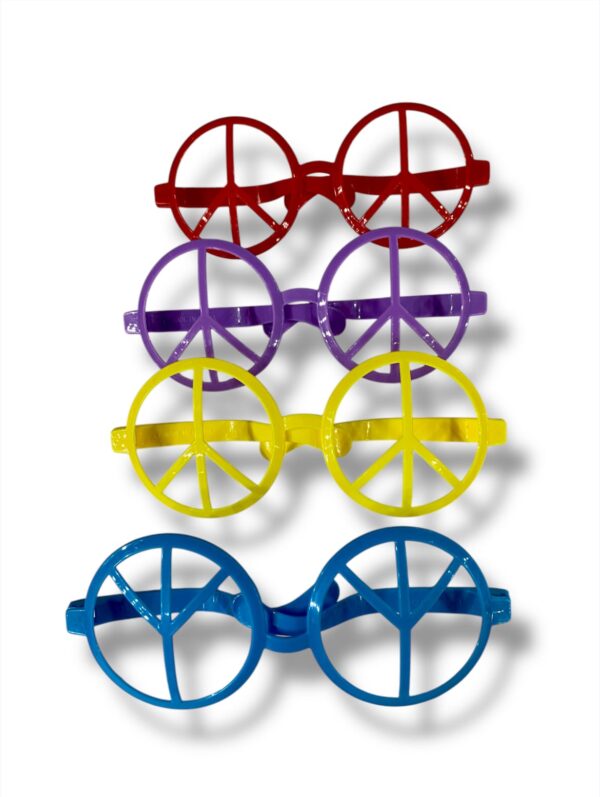 NOSTALGIA LENTES AMOR Y PAZ