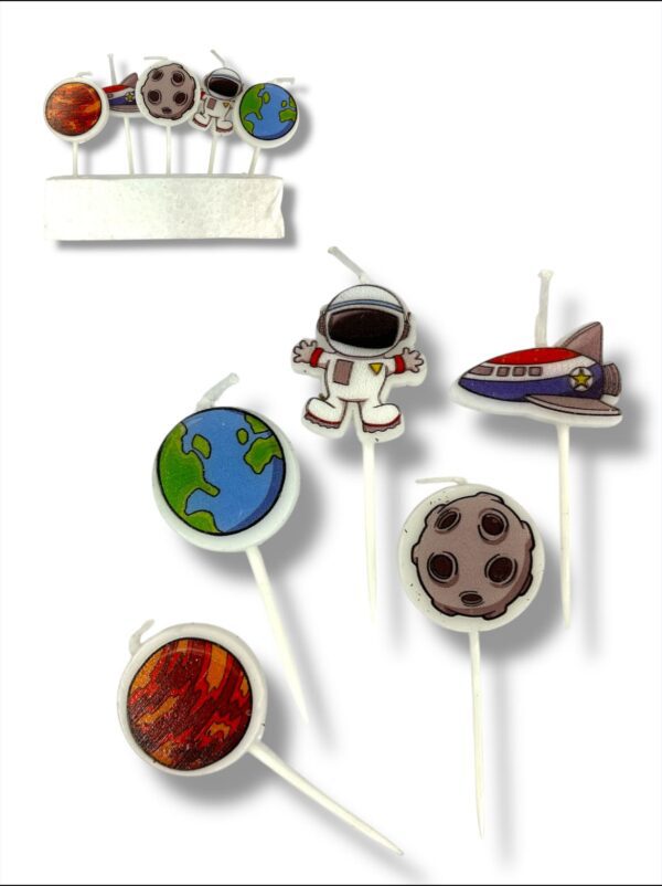 ASTRONAUTAS Y PLANETAS