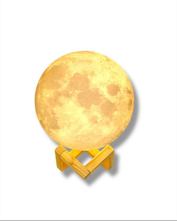 LUNA CON BASE