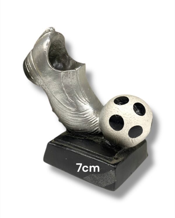 BOTIN DE FUTBOL 7CM